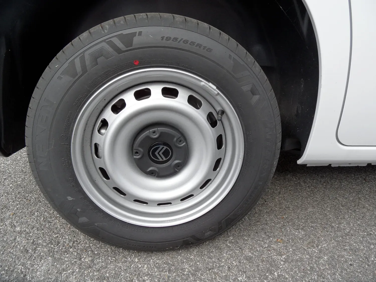 CITROEN BERLINGO FOURGON HDI 100 NEUF PRIX HT