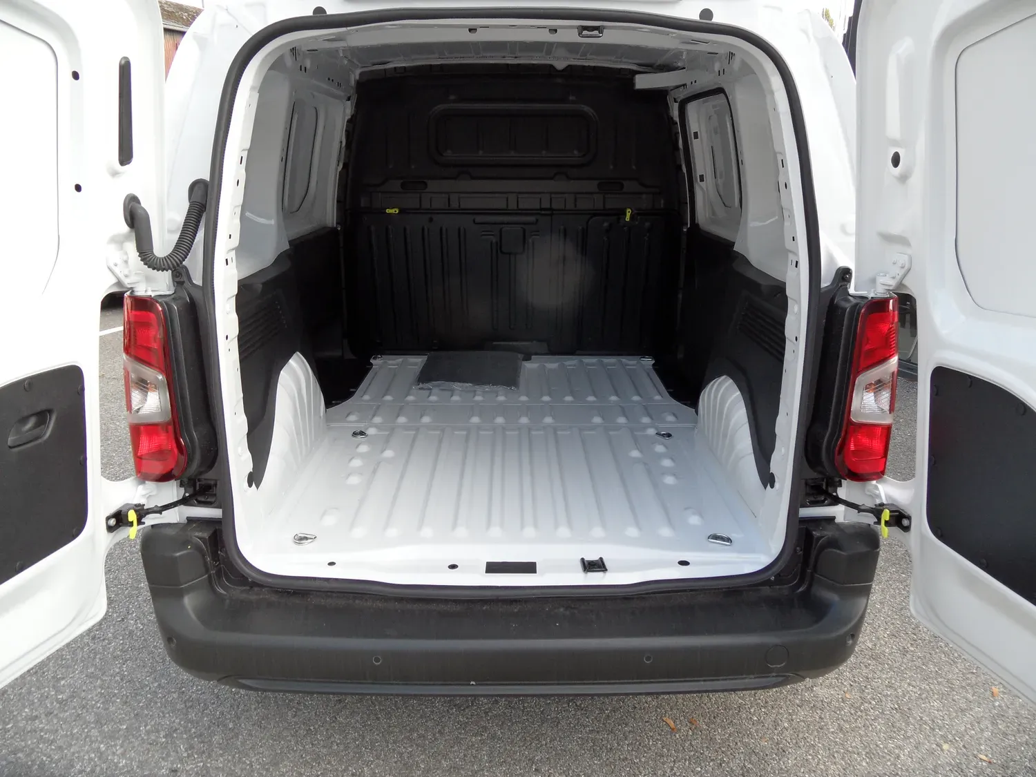 CITROEN BERLINGO FOURGON HDI 100 NEUF PRIX HT