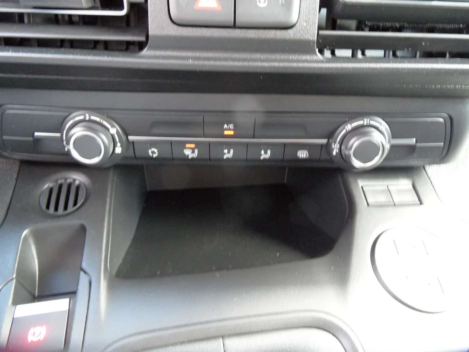 CITROEN BERLINGO FOURGON HDI 100 NEUF PRIX HT