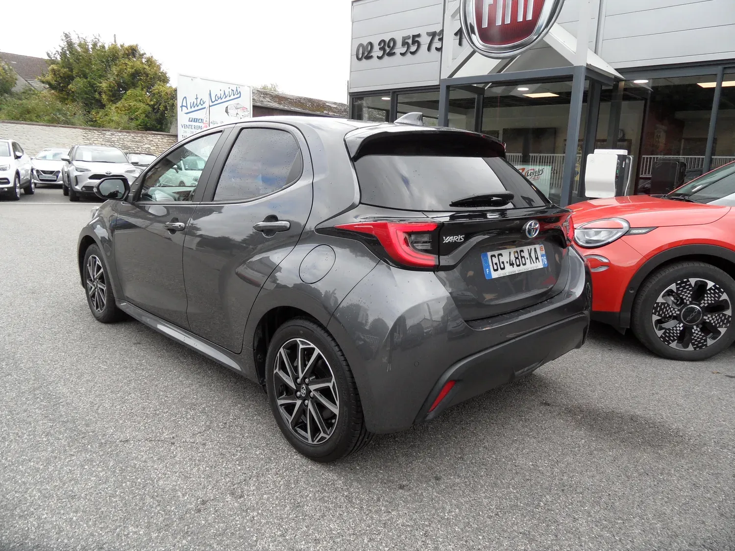 TOYOTA YARIS HYBRID 116H DESIGN