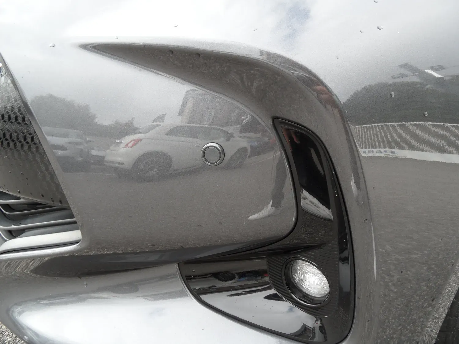TOYOTA YARIS HYBRID 116H DESIGN