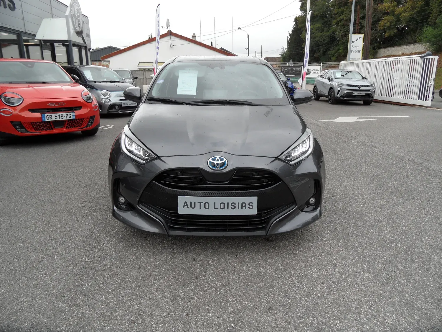 TOYOTA YARIS HYBRID 116H DESIGN