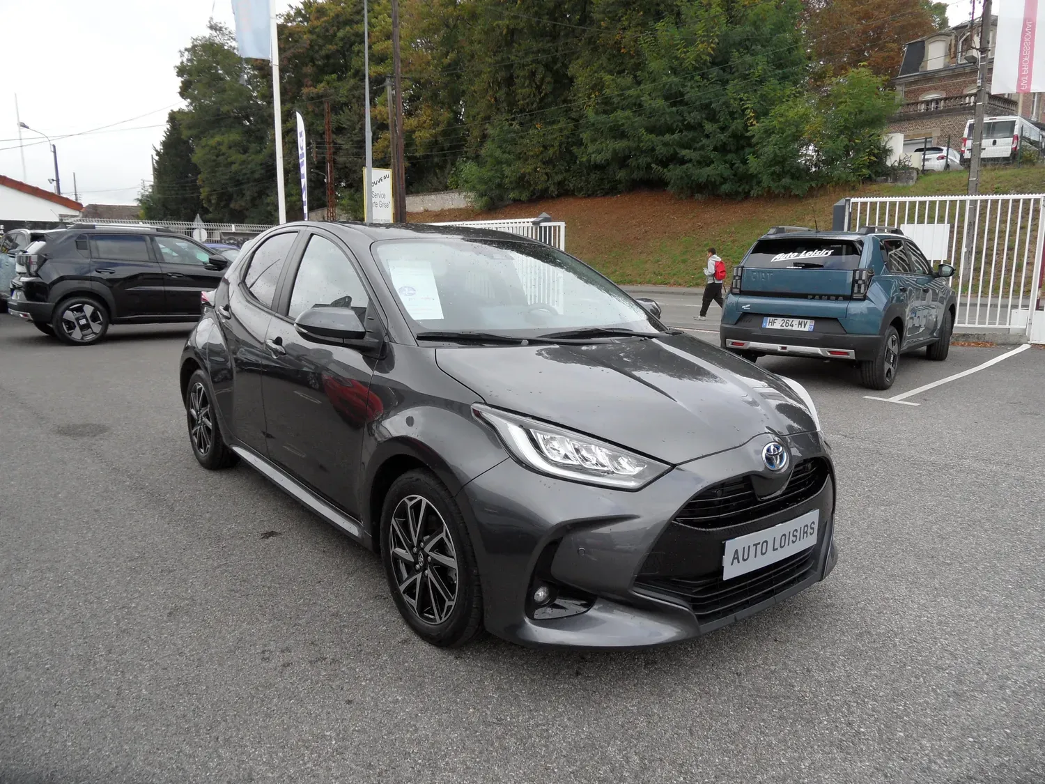 TOYOTA YARIS HYBRID 116H DESIGN