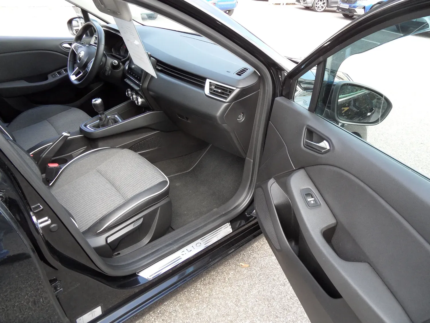 RENAULT CLIO V 1.0 TCE 90 INTENS