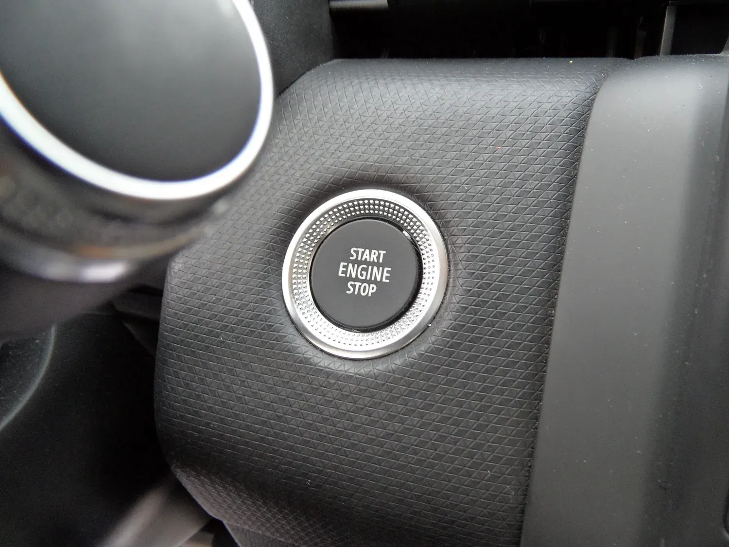 RENAULT CLIO V 1.6 E-TECH 140 FULL HYBRID BUSINESS boite auto