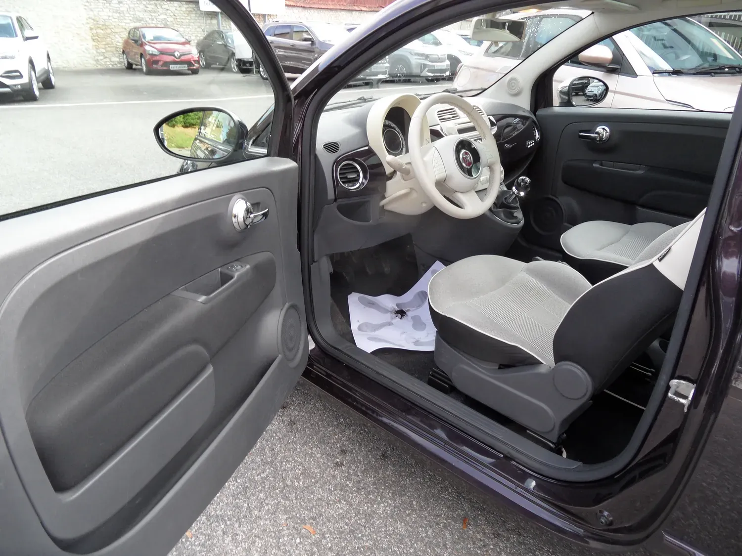 FIAT 500 1.2 8V 69 LOUNGE