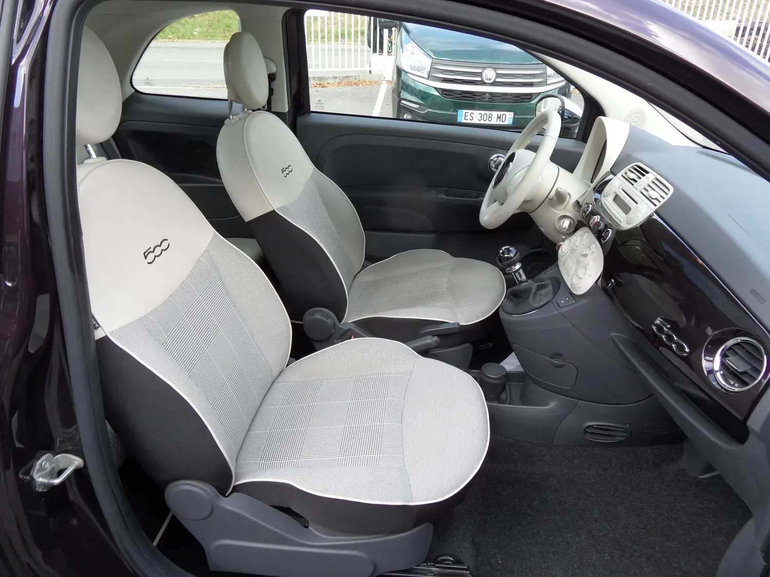 FIAT 500 1.2 8V 69 LOUNGE