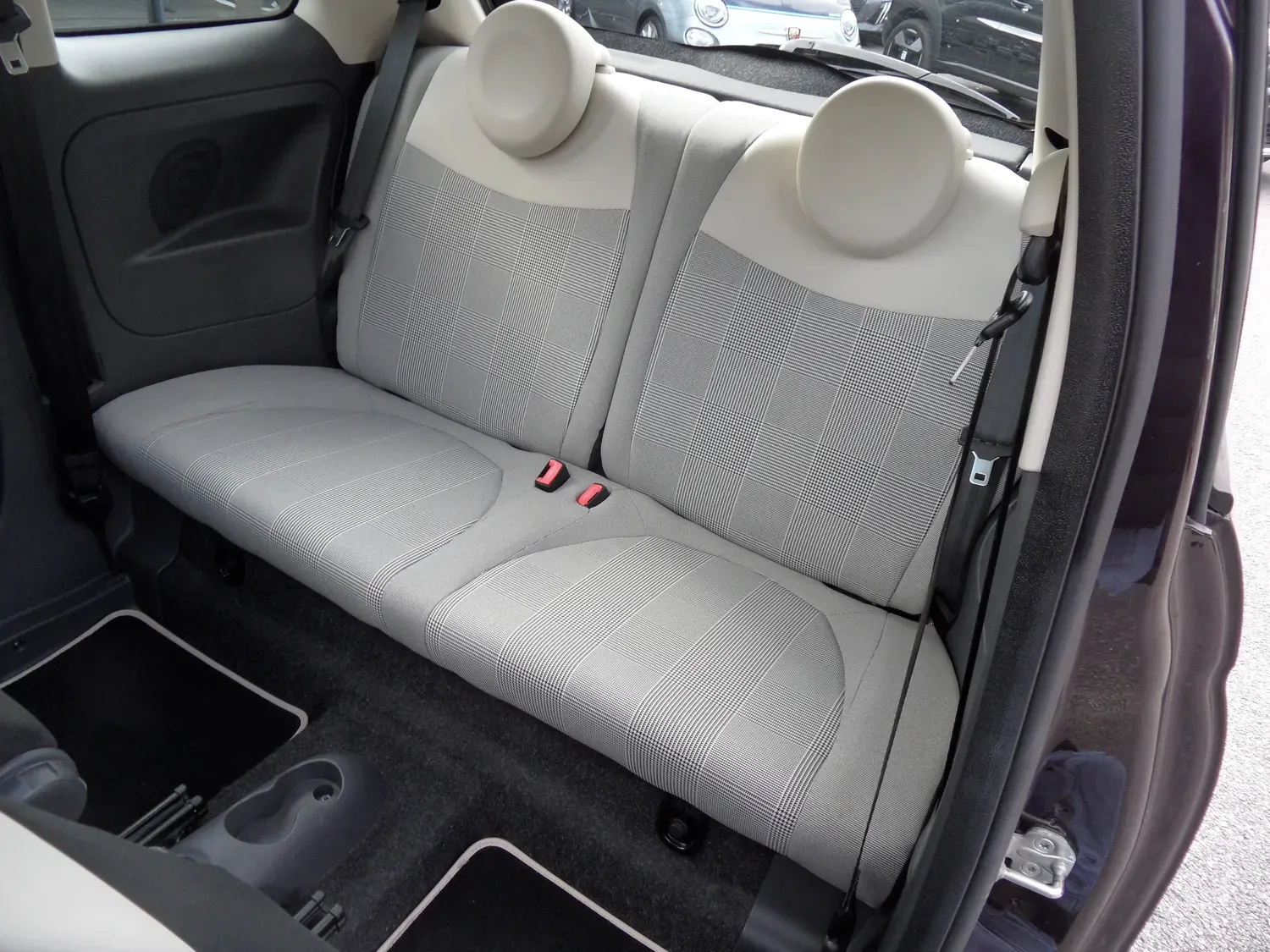 FIAT 500 1.2 8V 69 LOUNGE