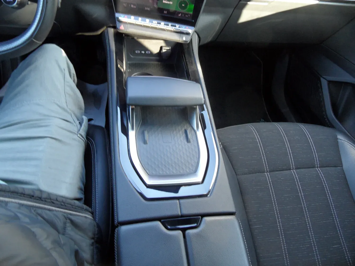 RENAULT AUSTRAL 1.2 E-TECH FULL HYBRID 200 TECHNO BOITE AUTO