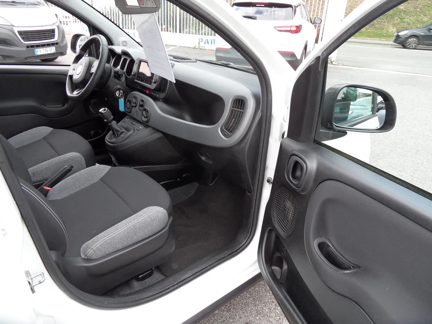 FIAT PANDA 1.0 HYBRIDE 70 CITY LIFE BOITE 6
