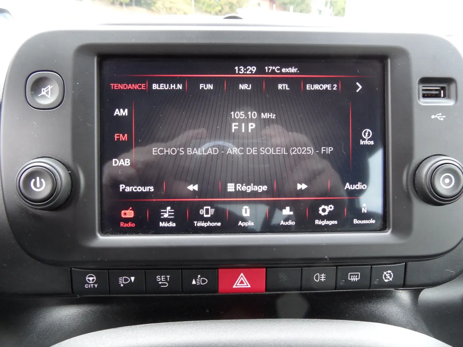 FIAT PANDA 1.0 HYBRIDE 70 CITY LIFE BOITE 6
