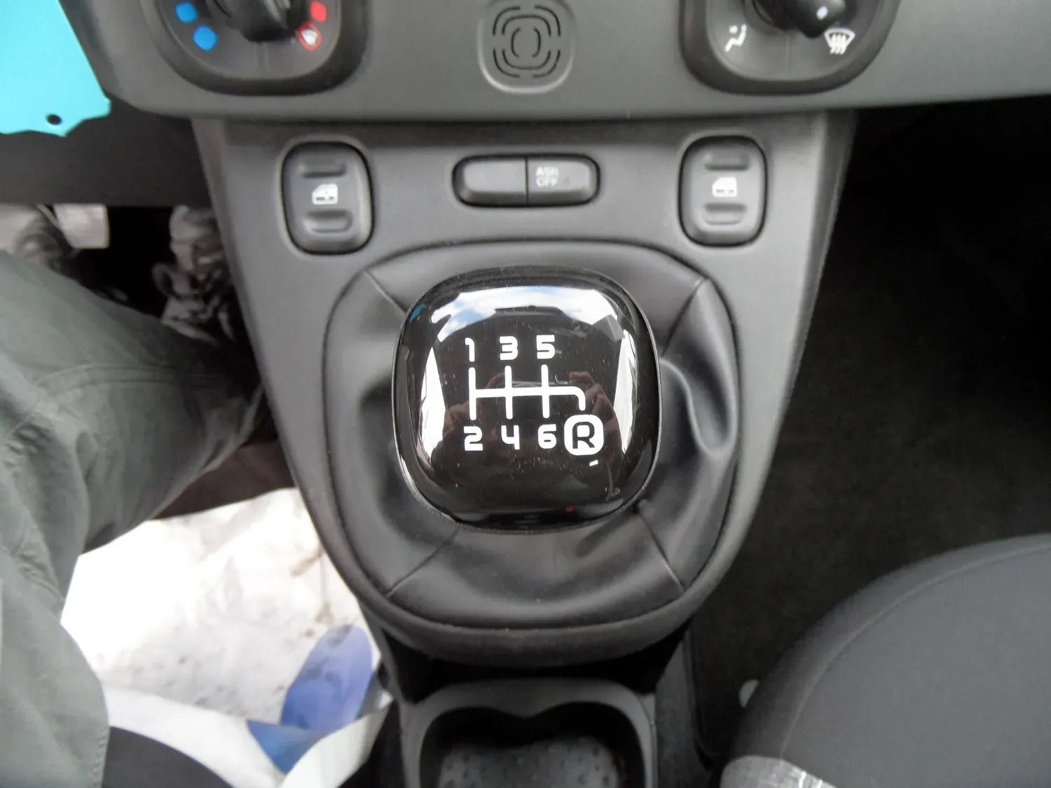 FIAT PANDA 1.0 HYBRIDE 70 CITY LIFE BOITE 6