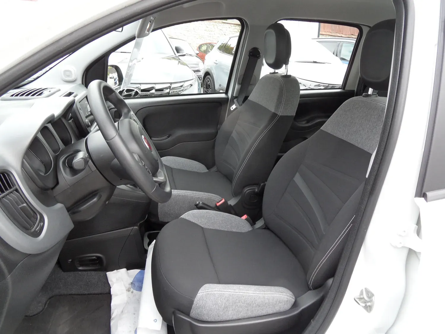 FIAT PANDA 1.0 HYBRIDE 70 CITY LIFE BOITE 6
