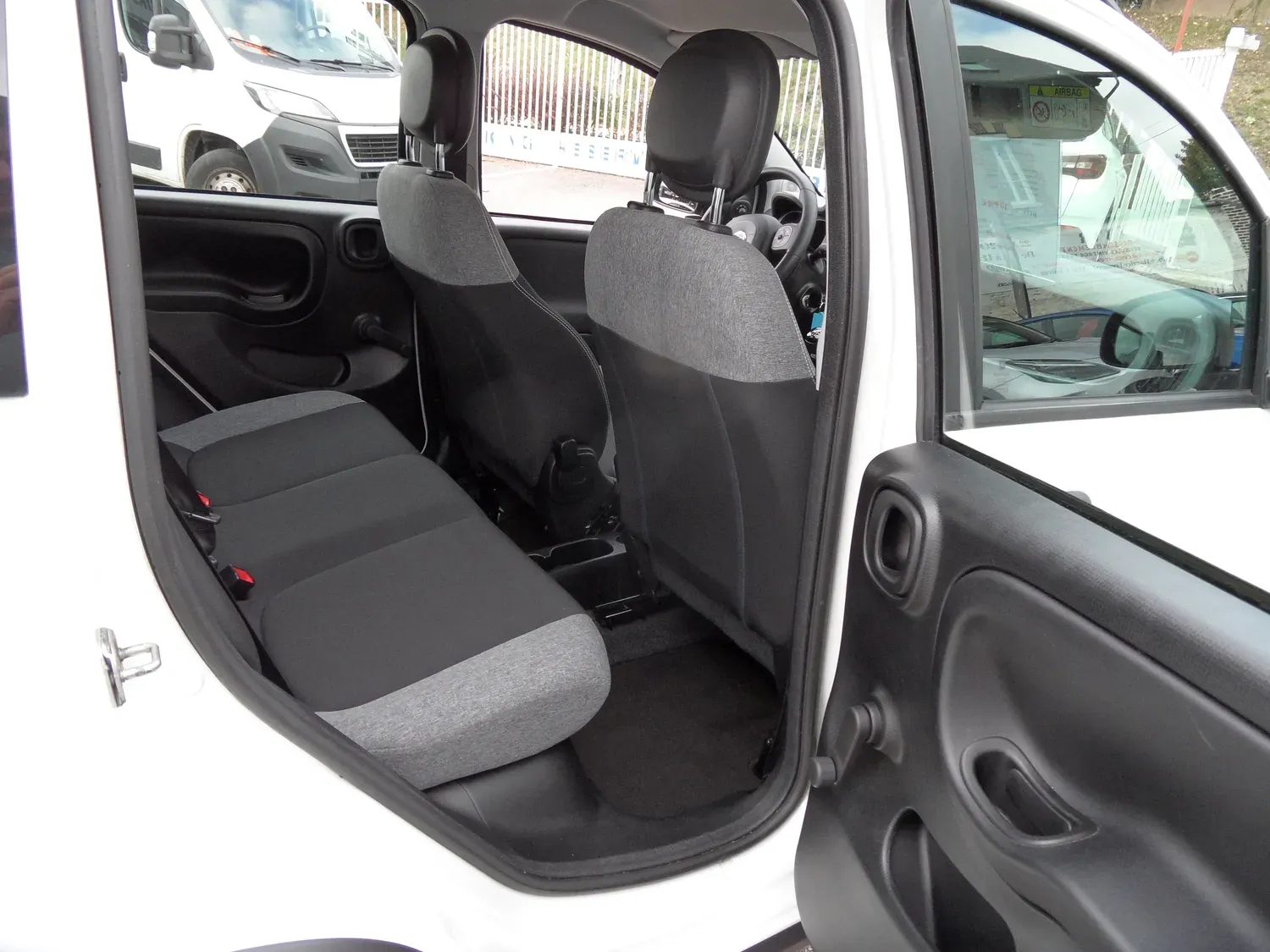 FIAT PANDA 1.0 HYBRIDE 70 CITY LIFE BOITE 6