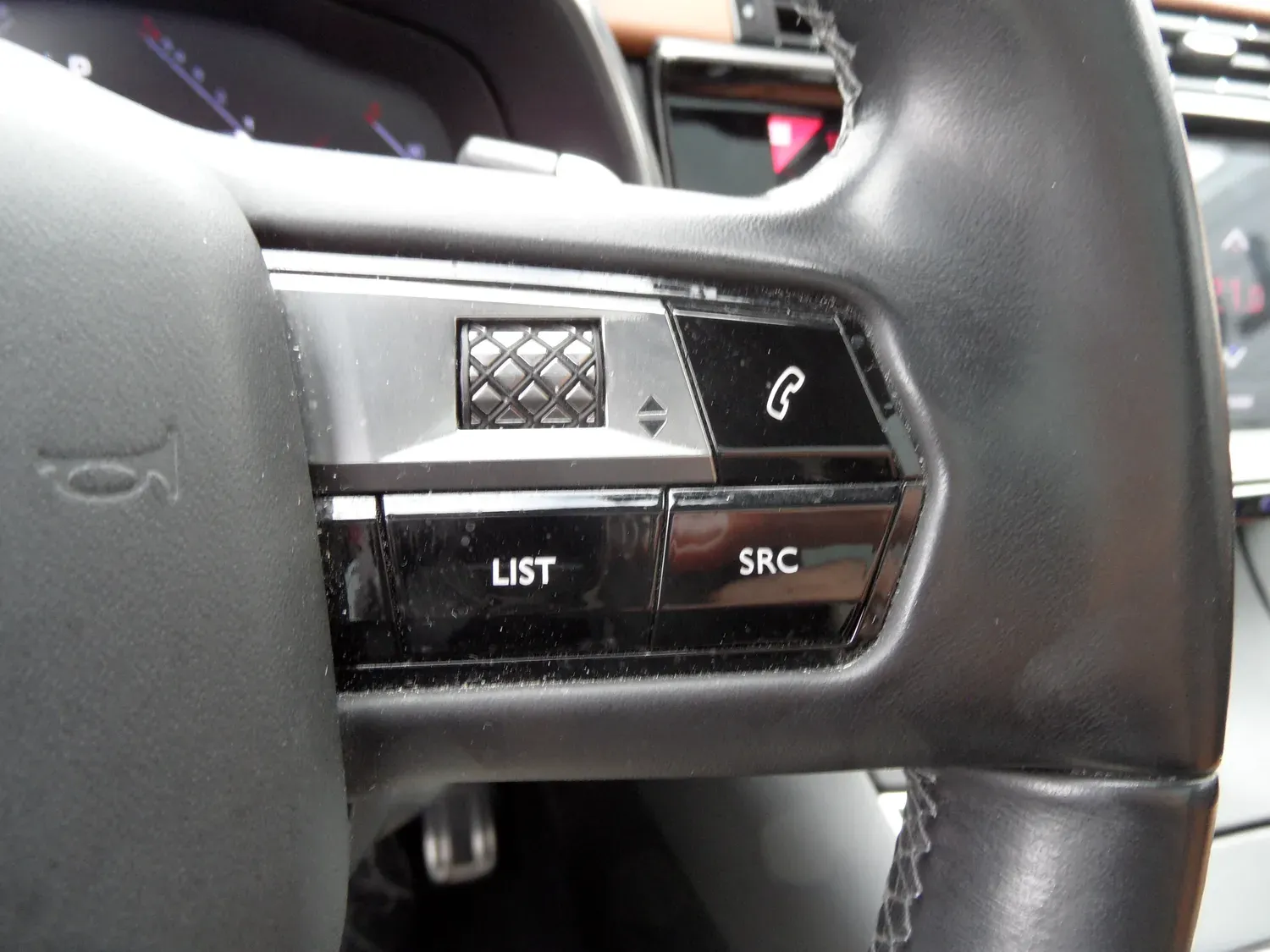 DS DS7 CROSSBACK 1.6 THPGRAND CHIC OPERA 