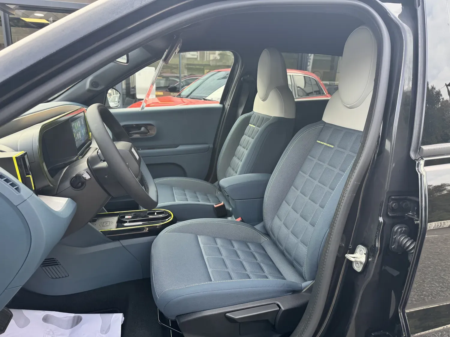 FIAT GRANDE PANDA HYBRIDE 100