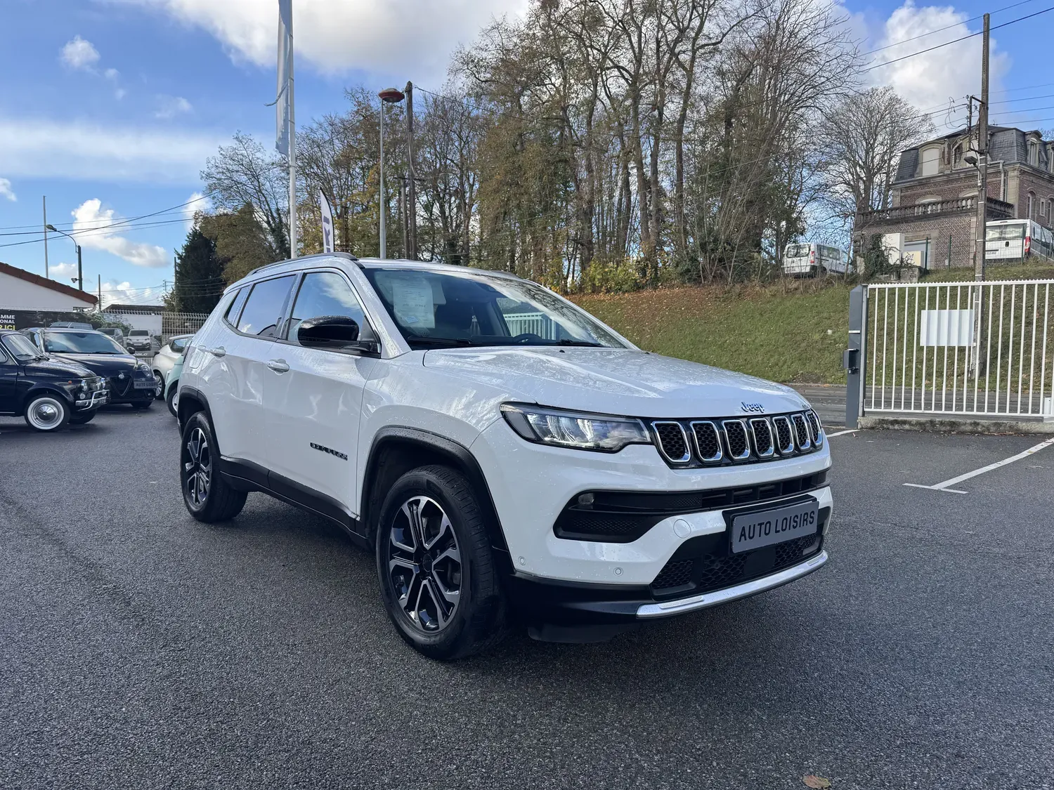JEEP COMPASS HYBRID RECHARGEABLE
