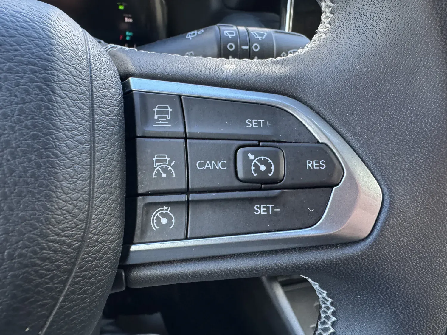 JEEP COMPASS HYBRID RECHARGEABLE