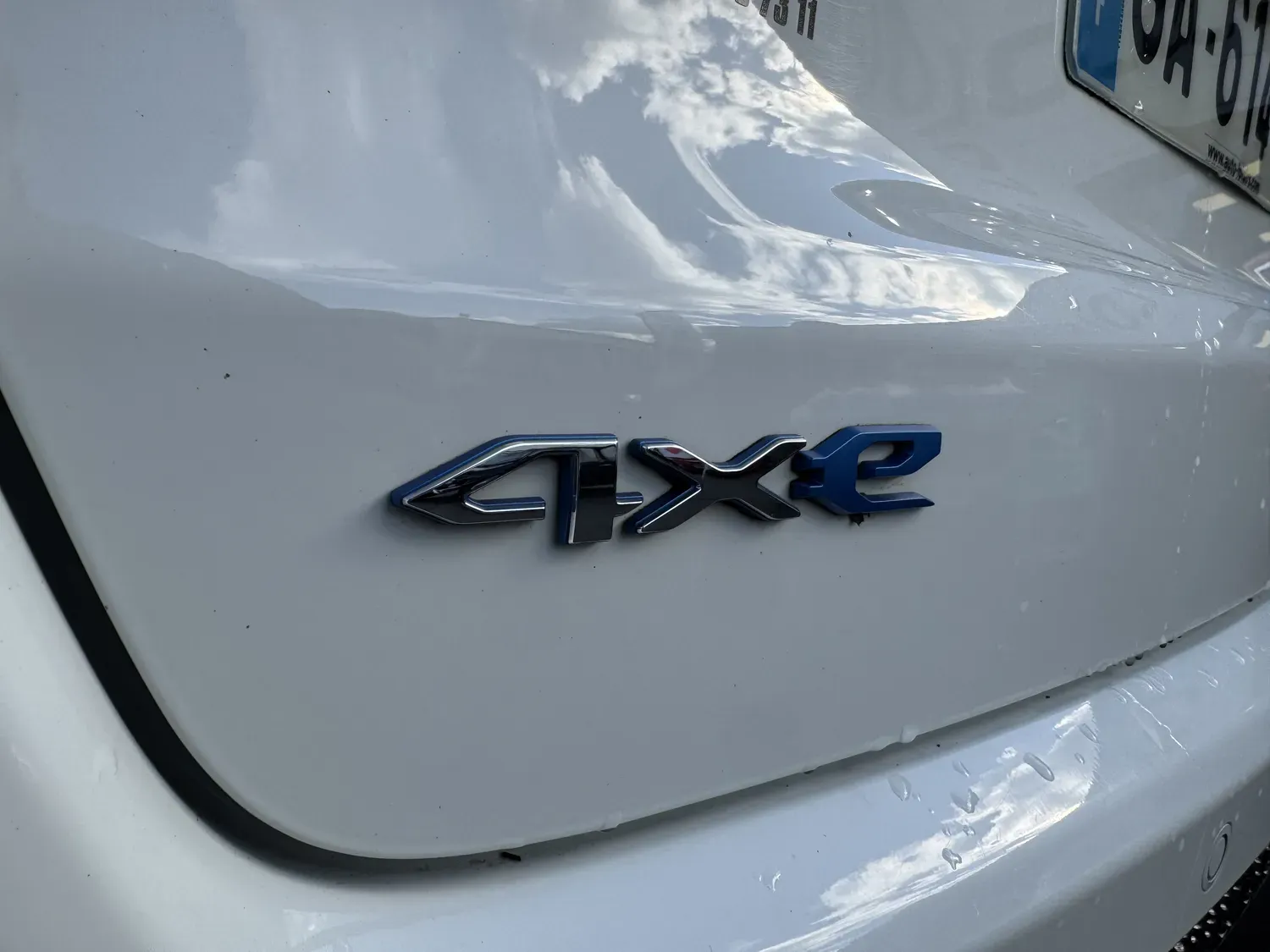 JEEP COMPASS HYBRID RECHARGEABLE