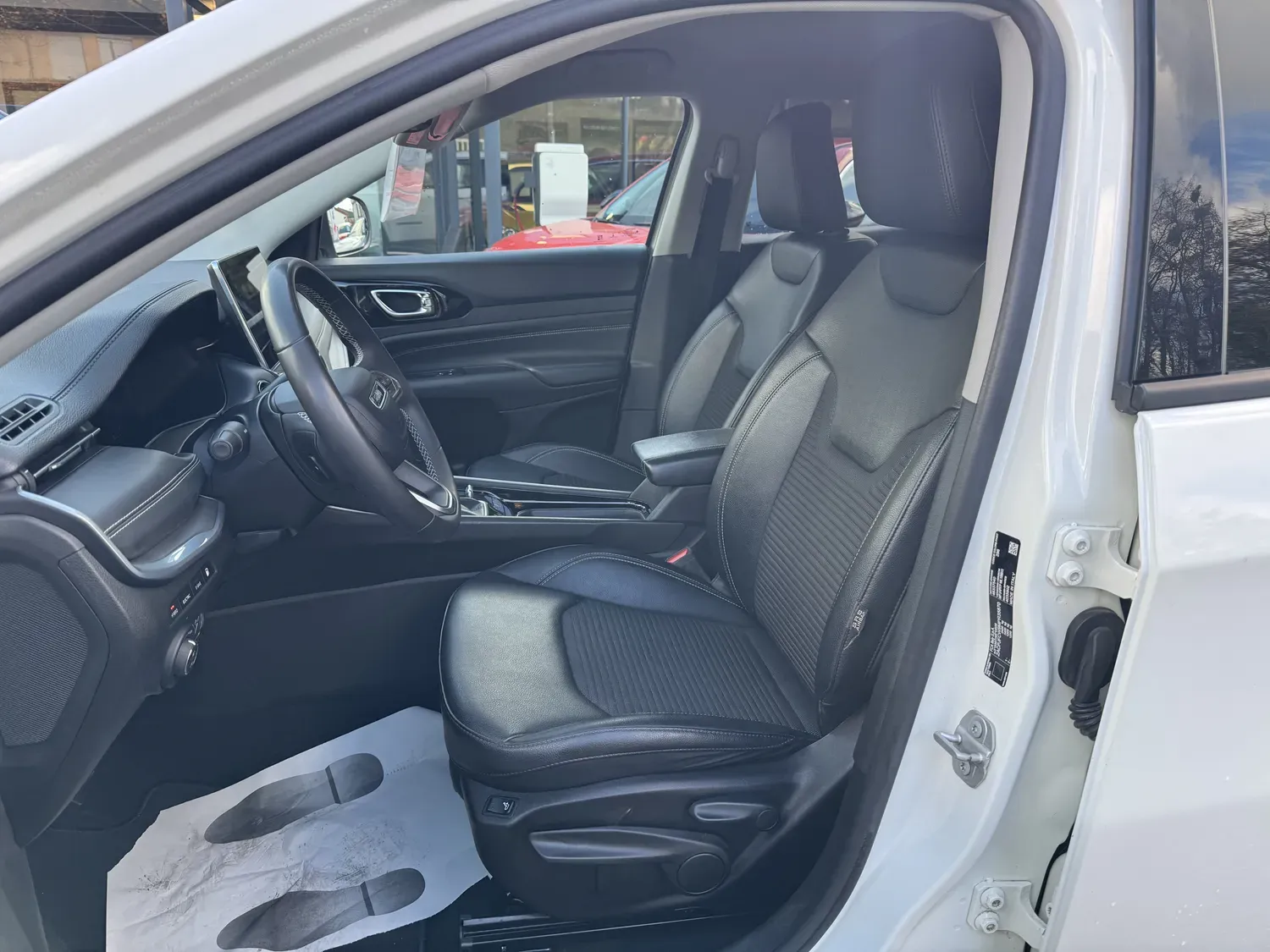 JEEP COMPASS HYBRID RECHARGEABLE