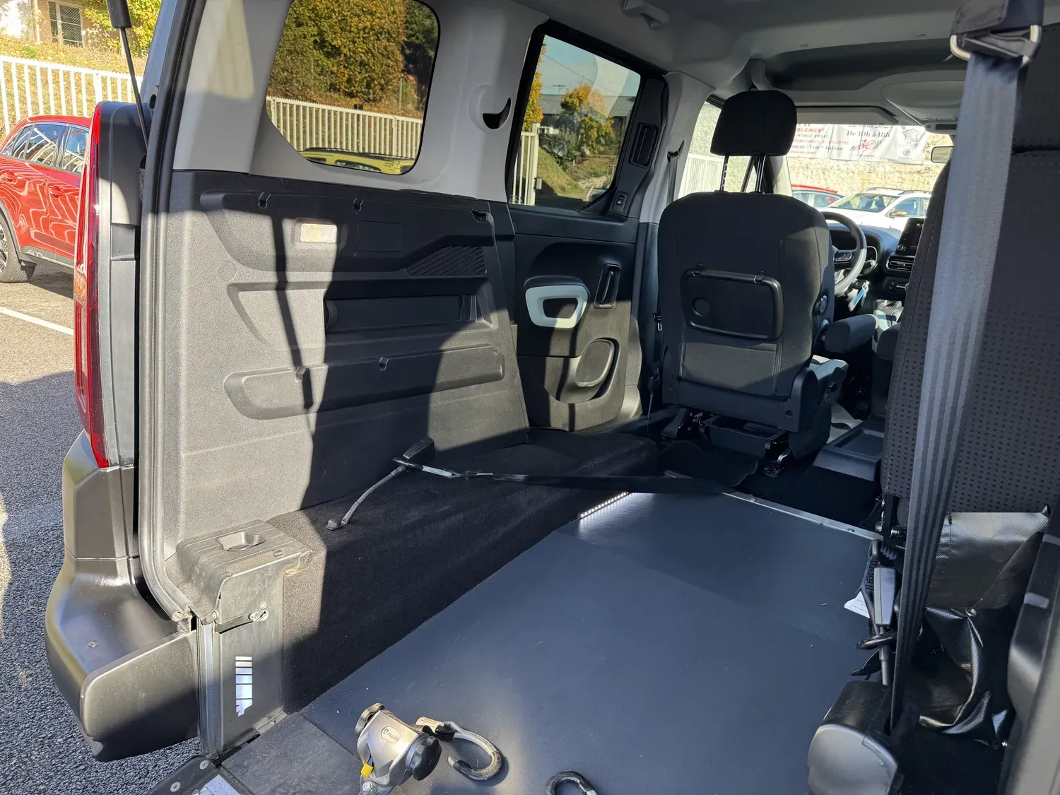 CITROEN BERLINGO 3 EQUIPEMENT PMR (PERSONNE A MOBILITE REDUITE)