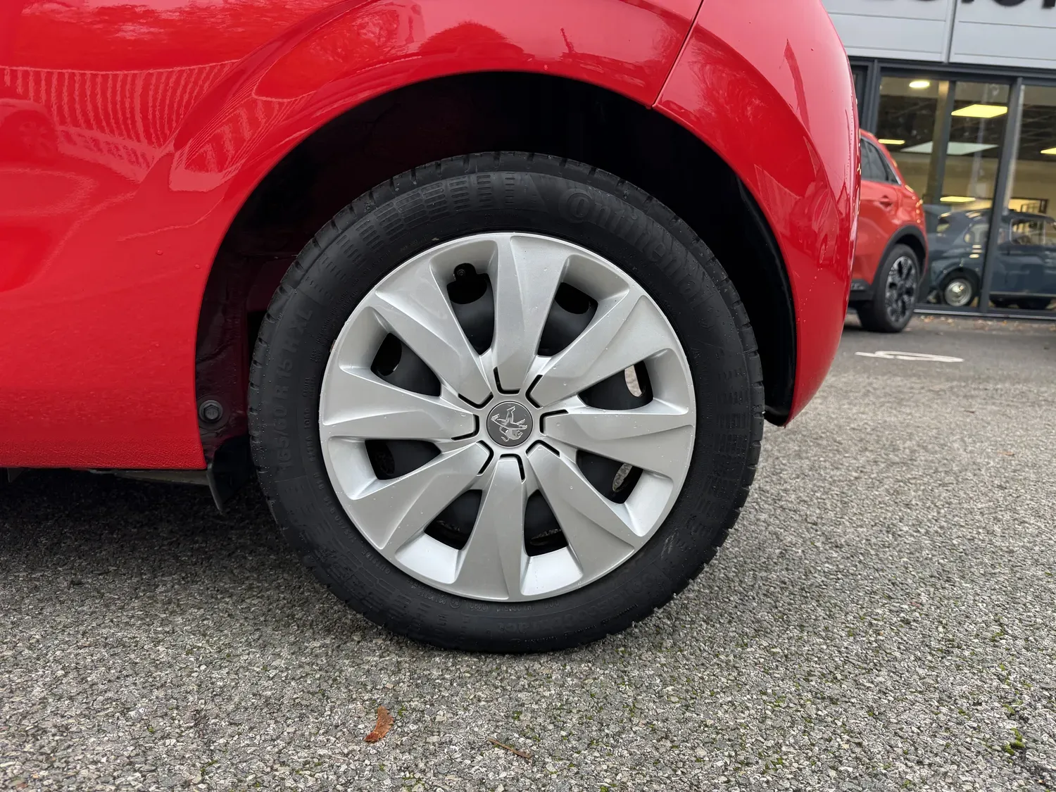 PEUGEOT 108 1.0 VTI 72 S&S 3CV STYLE 3P