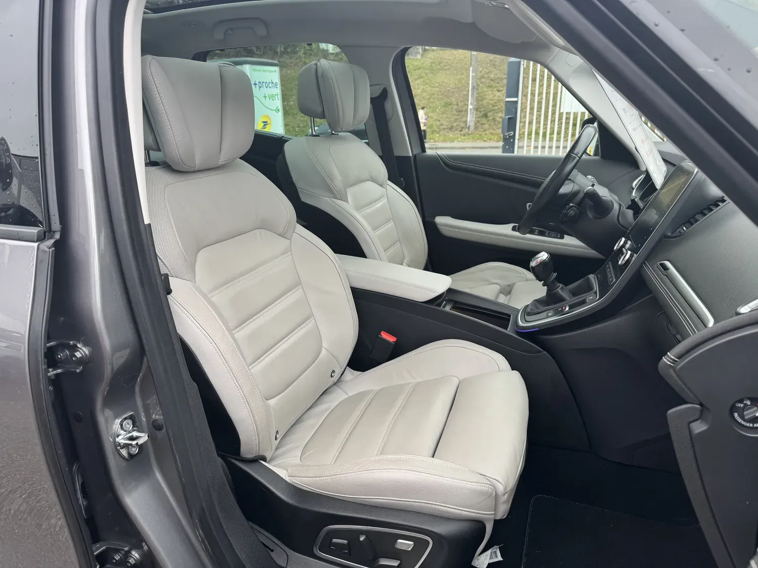 RENAULT SCENIC IV 1.2 TCE 130 ENERGY EDITION ONE