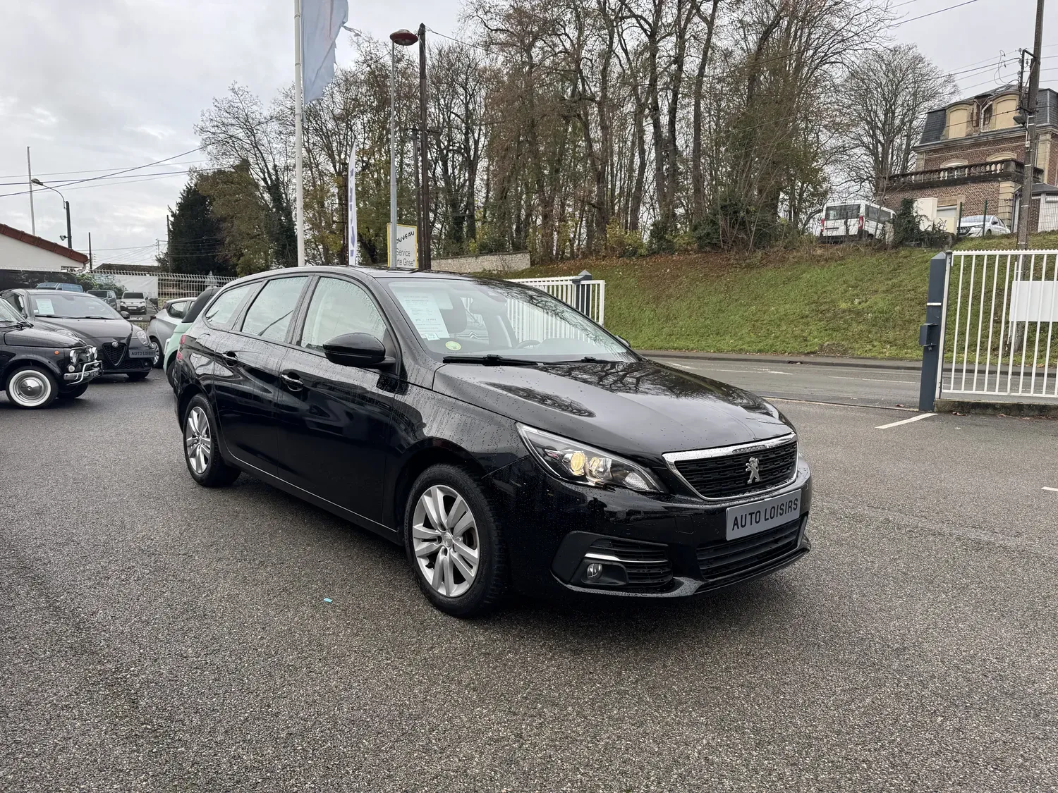 PEUGEOT 308 SW 1.5 HDI130 EAT8
