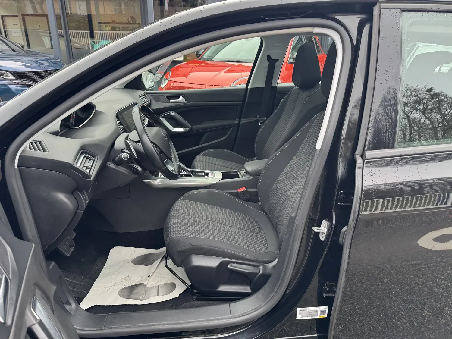 PEUGEOT 308 SW 1.5 HDI130 EAT8