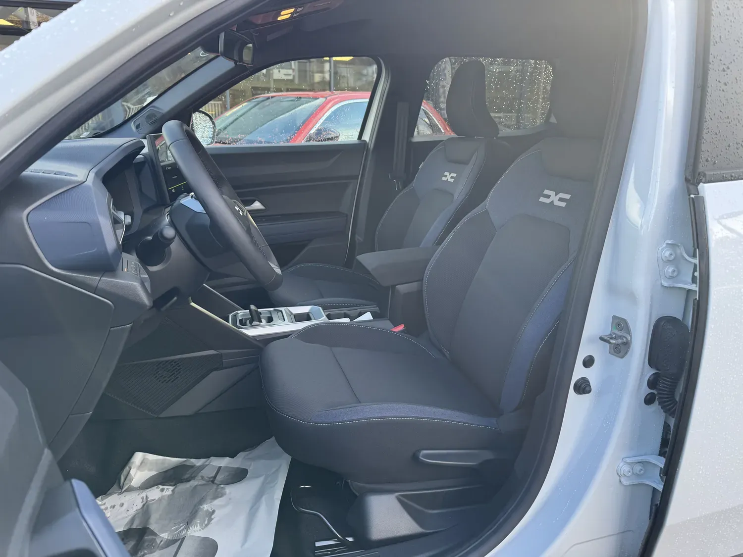 DACIA DUSTER III 1.6 HYBRID 140 4X2 JOURNEY BVA