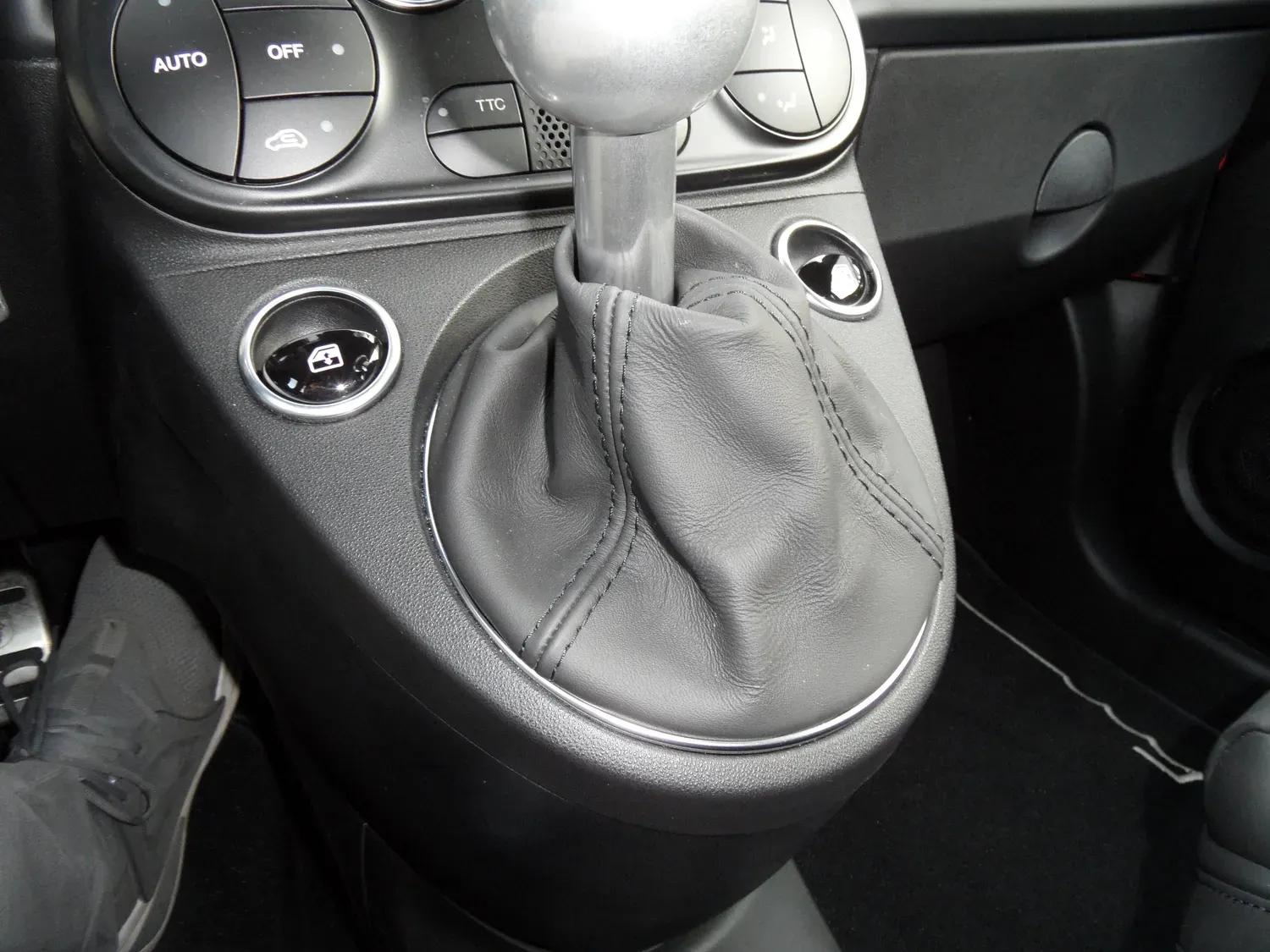 ABARTH 500 695 1.4 TURBO 16V T-JET 180 ORANGE RALLYE