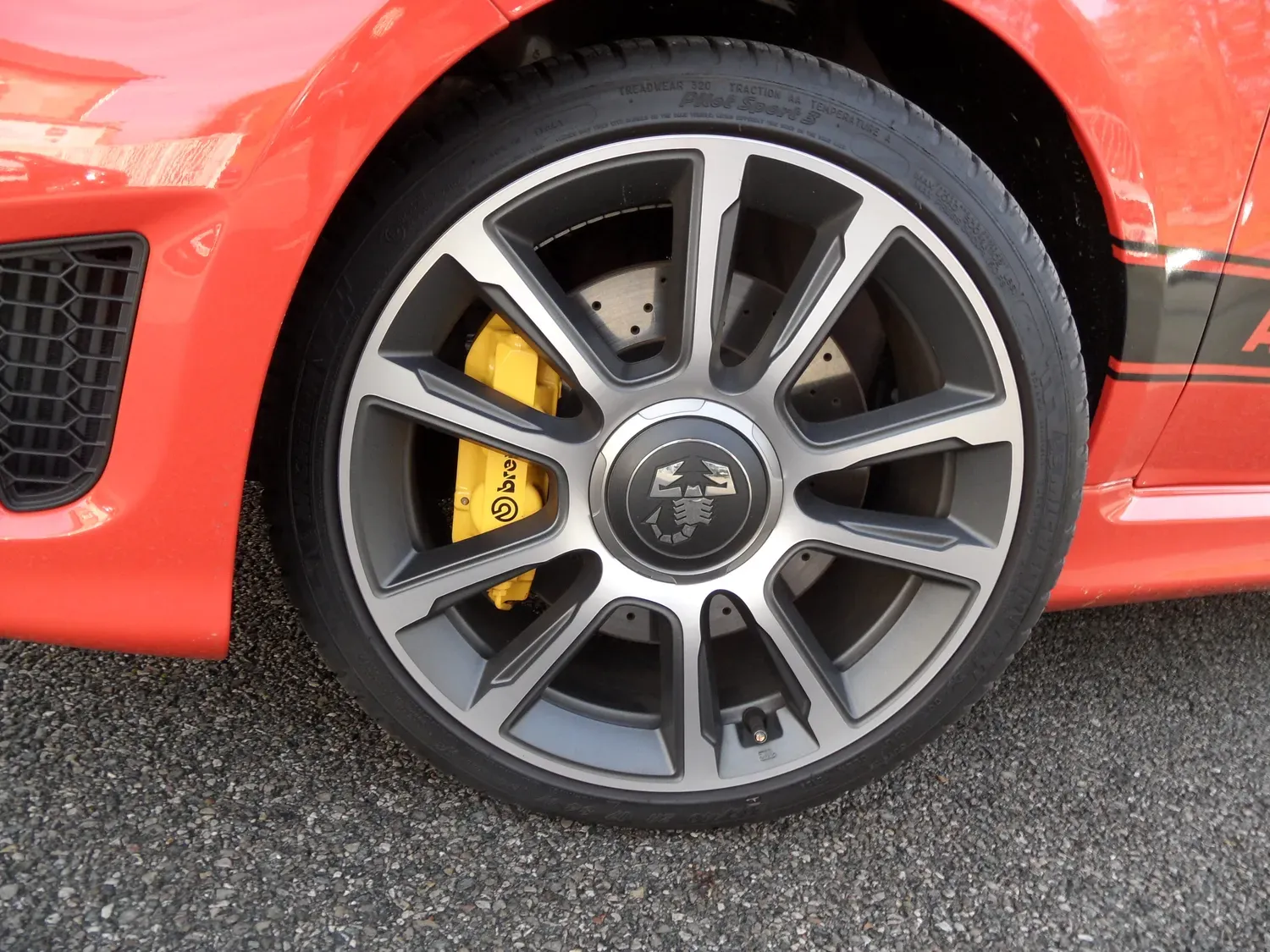 ABARTH 500 695 1.4 TURBO 16V T-JET 180 ORANGE RALLYE