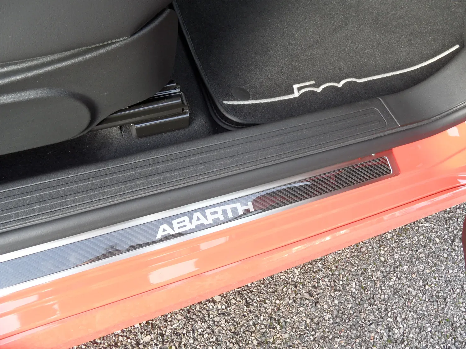 ABARTH 500 695 1.4 TURBO 16V T-JET 180 ORANGE RALLYE