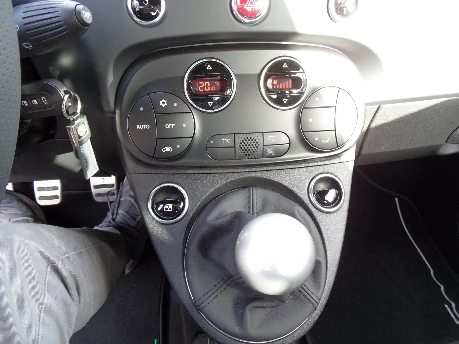 ABARTH 500 695 1.4 TURBO 16V T-JET 180 ORANGE RALLYE