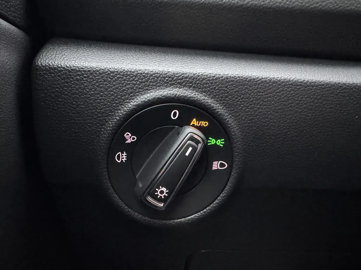 VOLKSWAGEN T-ROC 1.5 TSI 150 EXCLUSIVE DSG7