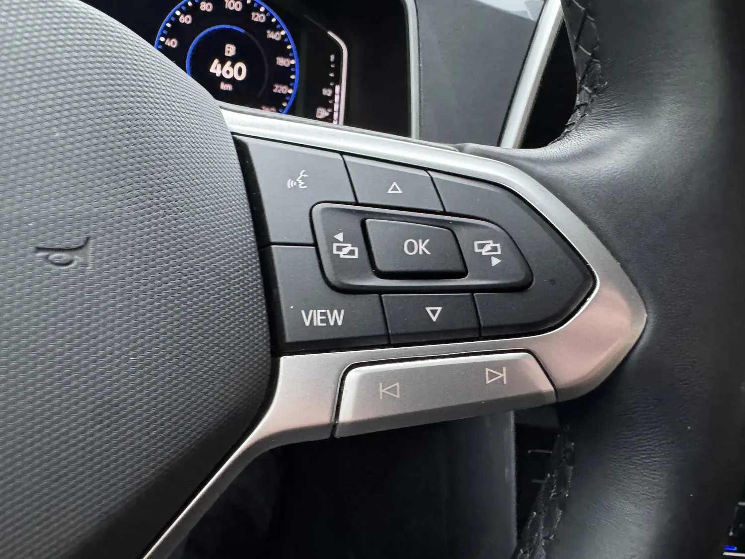 VOLKSWAGEN T-ROC 1.5 TSI 150 EXCLUSIVE DSG7