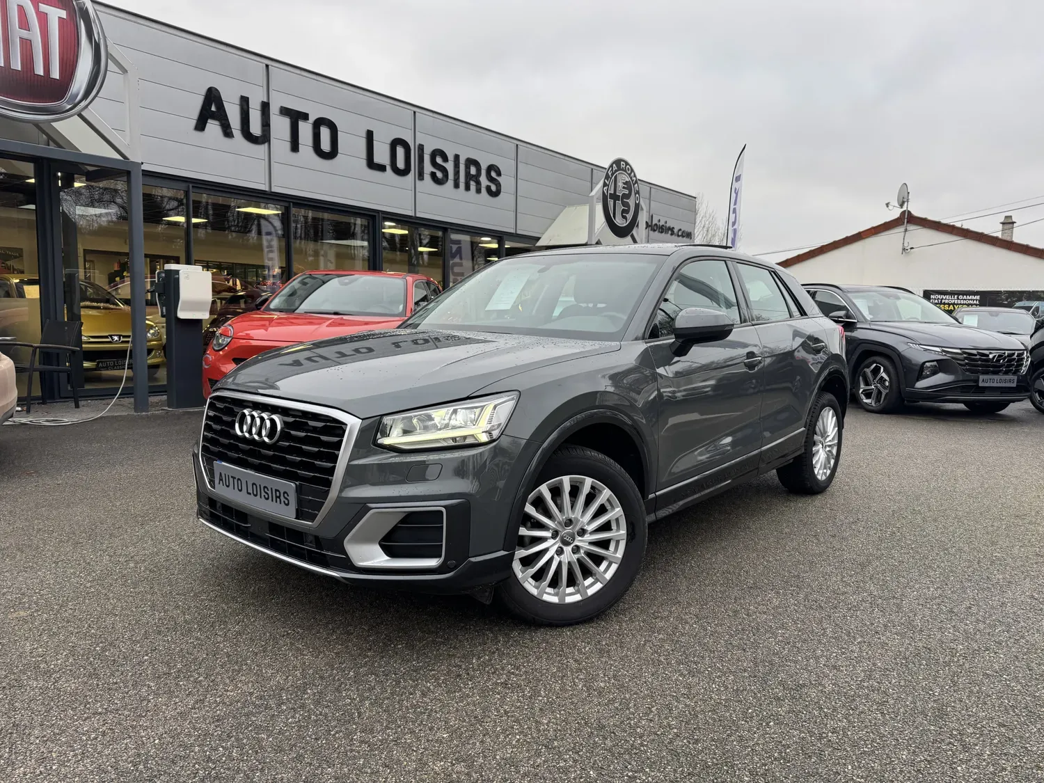 AUDI Q2