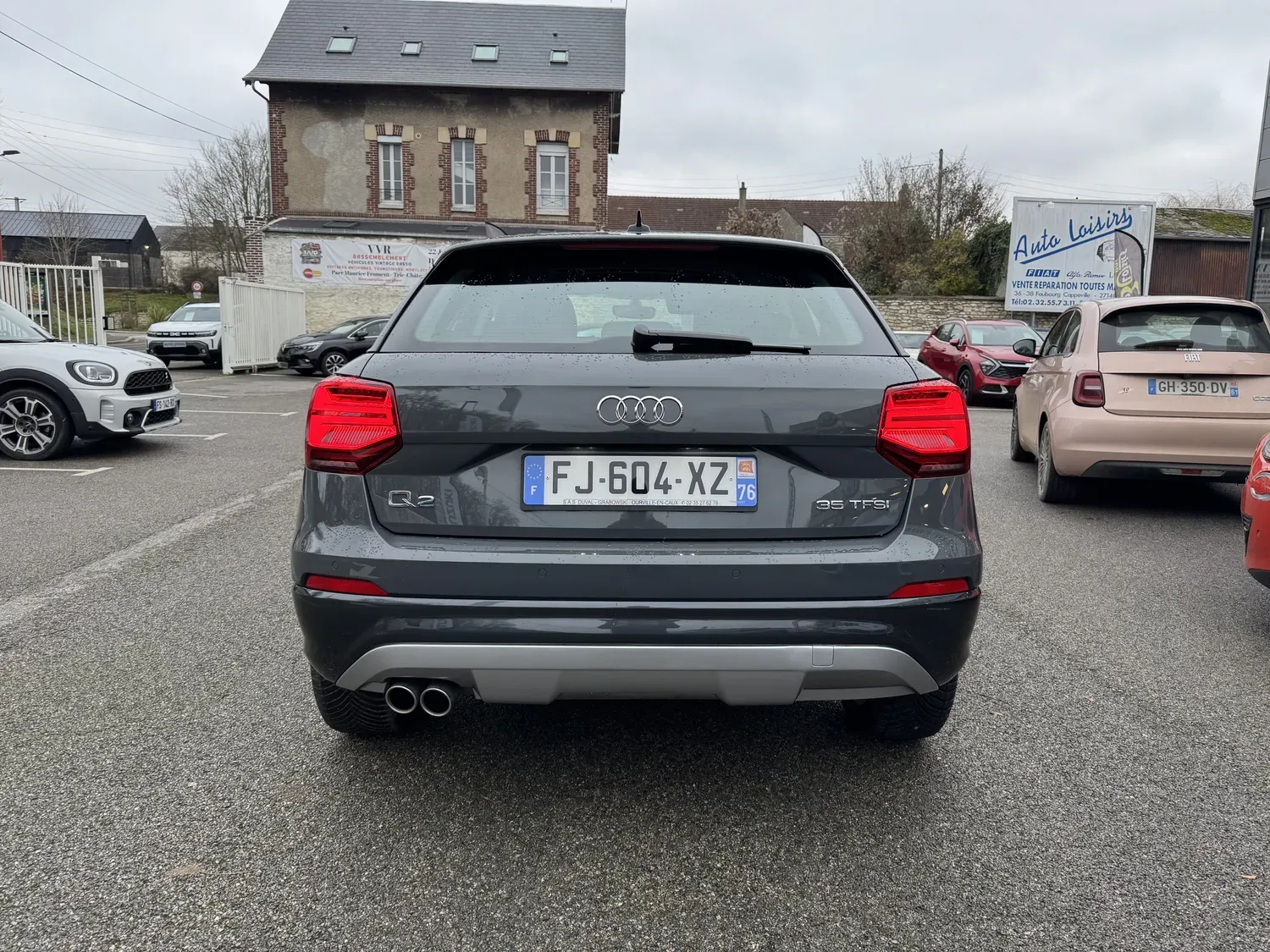 AUDI Q2