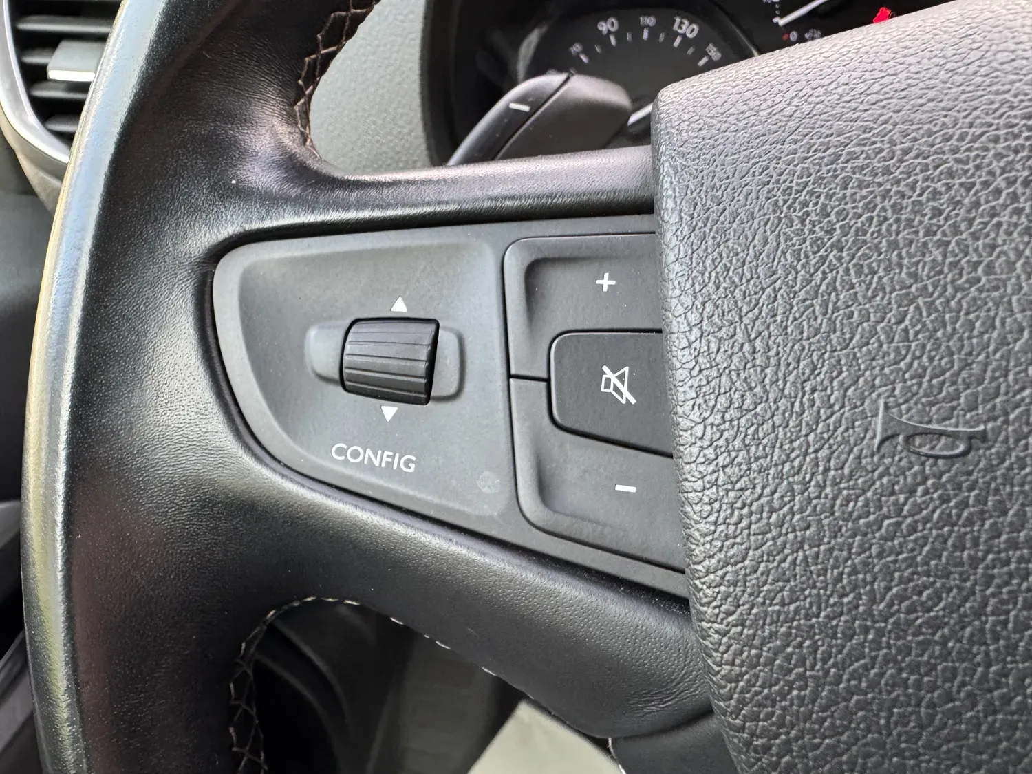 PEUGEOT EXPERT III CABINE APPROFONDIE FIXE M 2.0 BLUEHDI 180 S&S EAT8 PACK ASPHAL