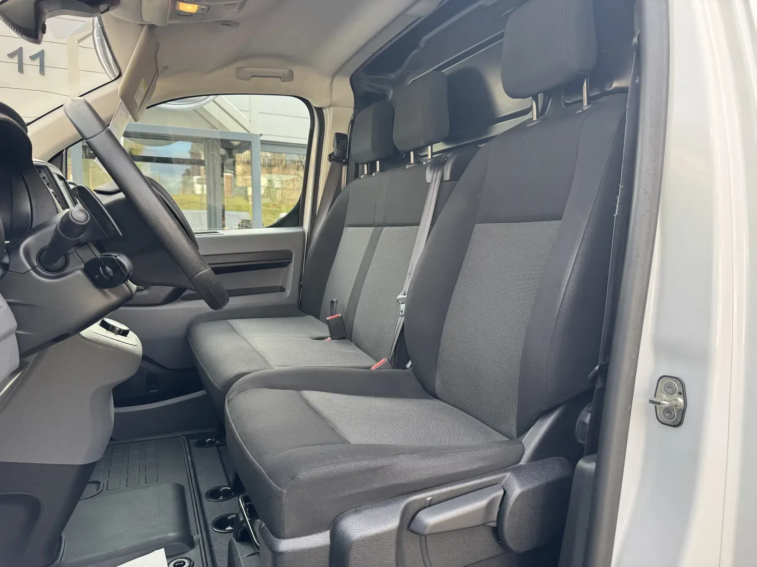 PEUGEOT EXPERT III 2.0 BLUEHDI 180 S&S STANDARD PREMIUM