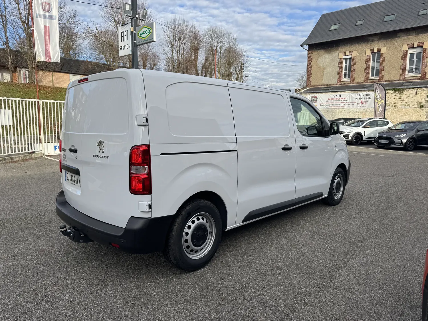 PEUGEOT EXPERT III 2.0 BLUEHDI 180 S&S STANDARD PREMIUM