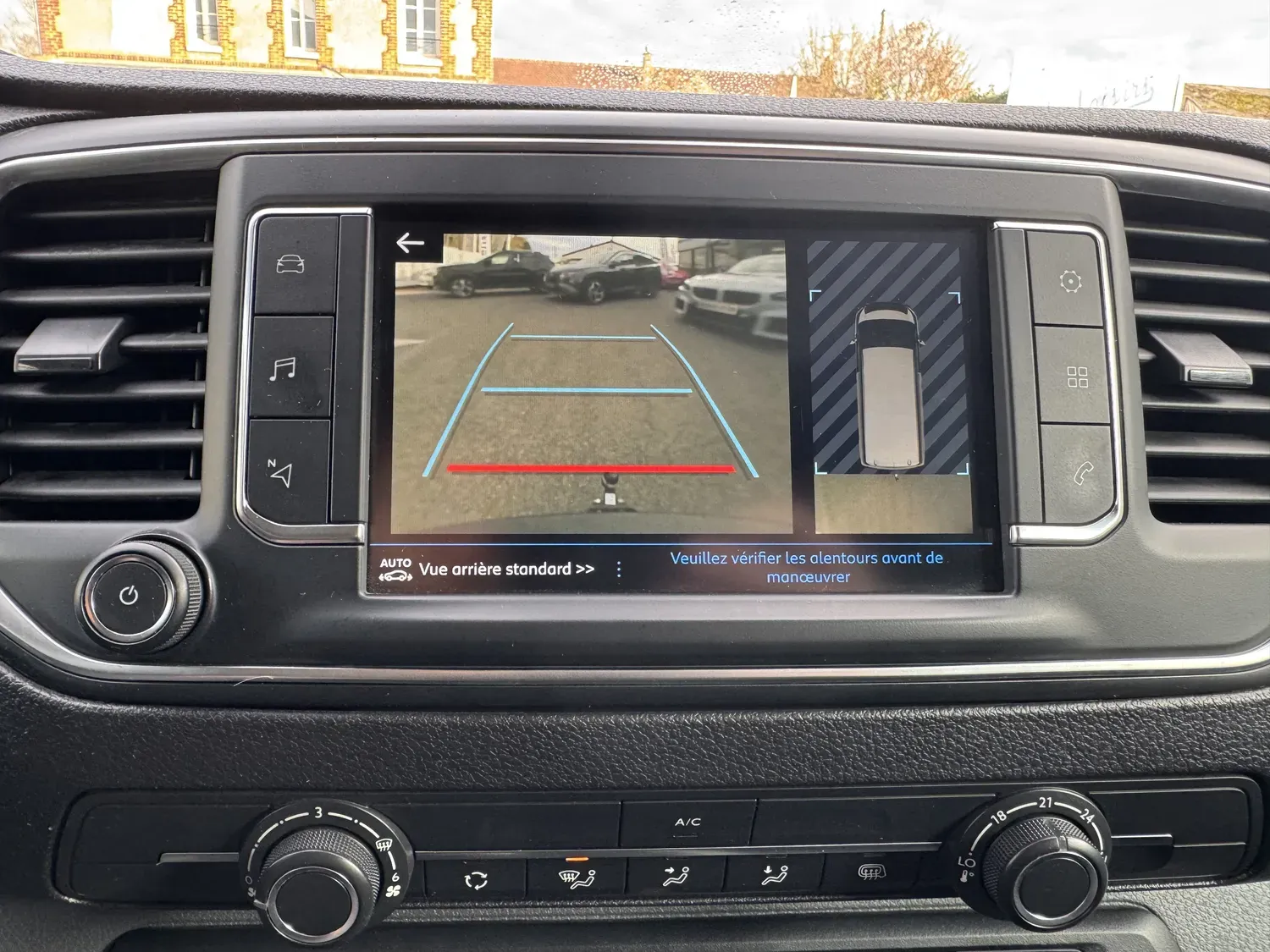 PEUGEOT EXPERT III 2.0 BLUEHDI 180 S&S STANDARD PREMIUM