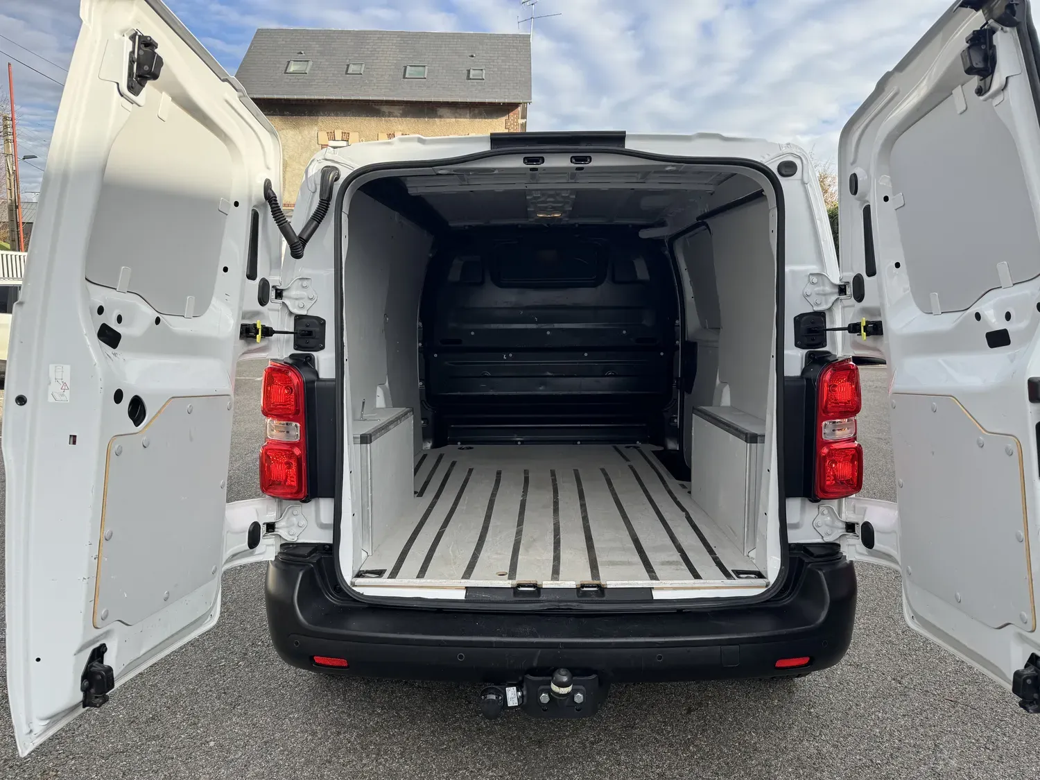 PEUGEOT EXPERT III 2.0 BLUEHDI 180 S&S STANDARD PREMIUM