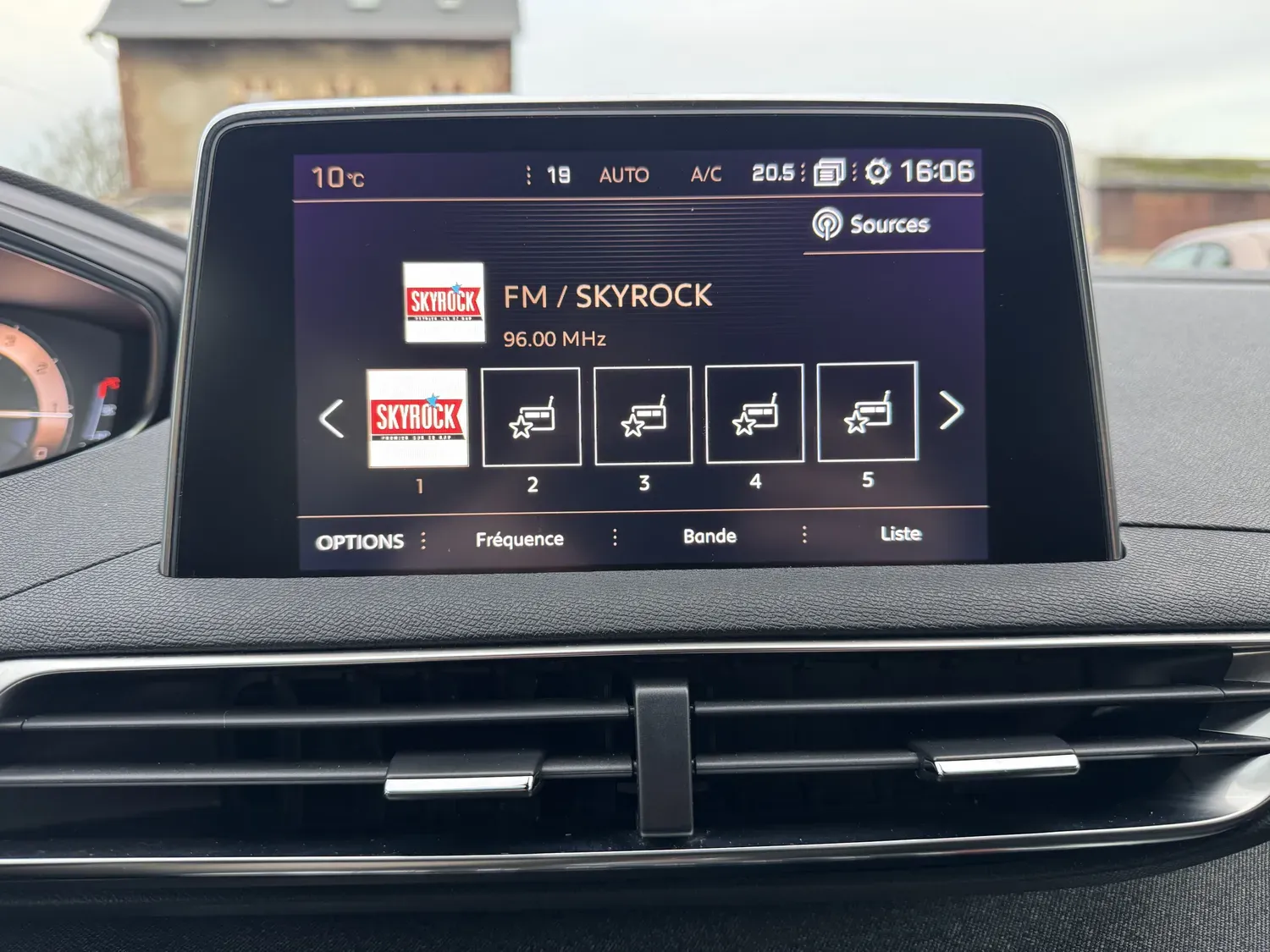 PEUGEOT 3008 1.2 130 GT LINE EAT8