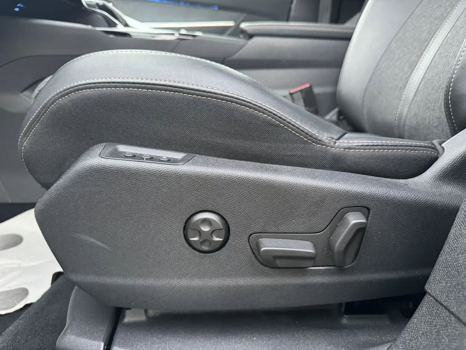 PEUGEOT 3008 1.2 130 GT LINE EAT8