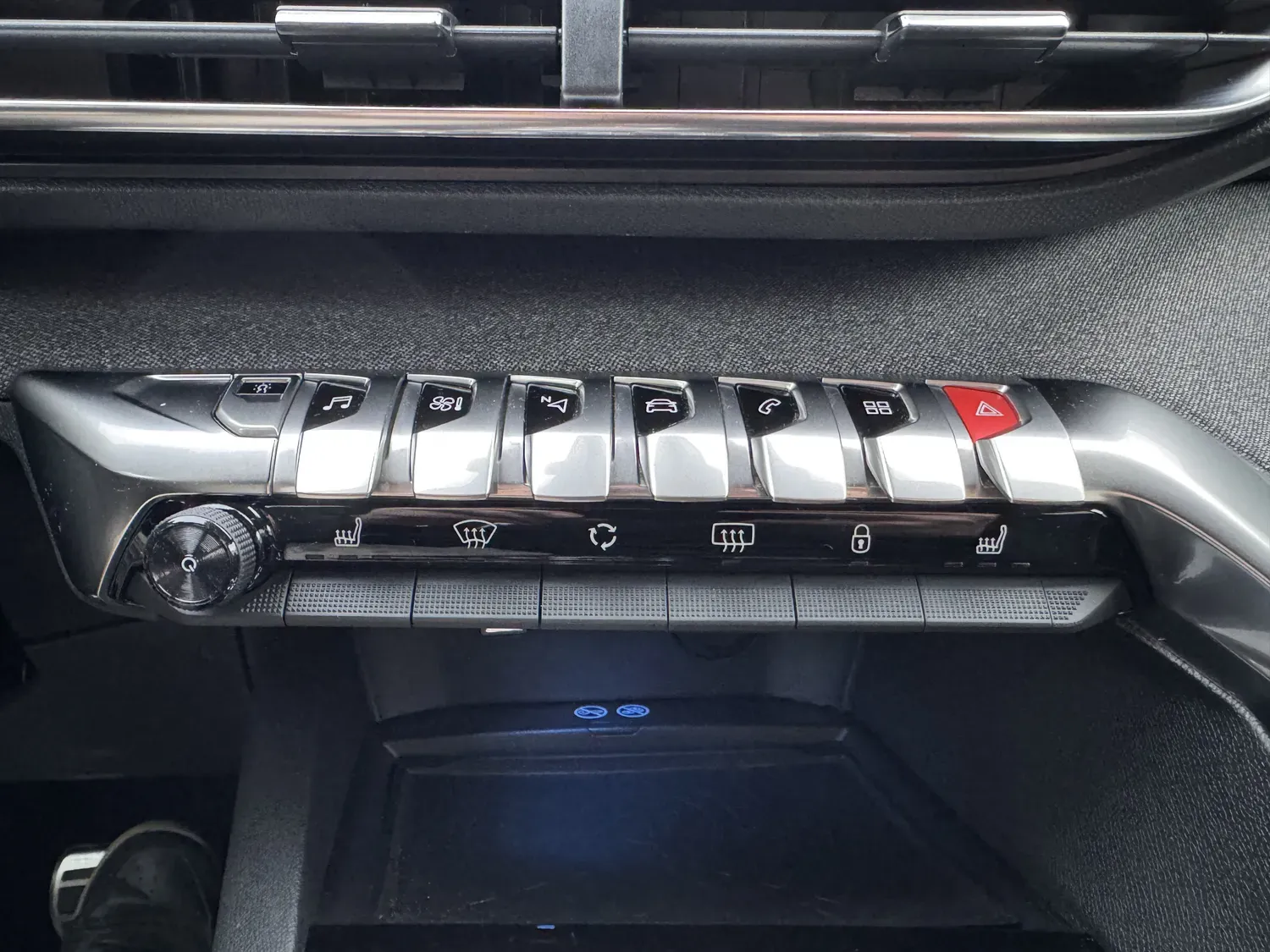 PEUGEOT 3008 1.2 130 GT LINE EAT8