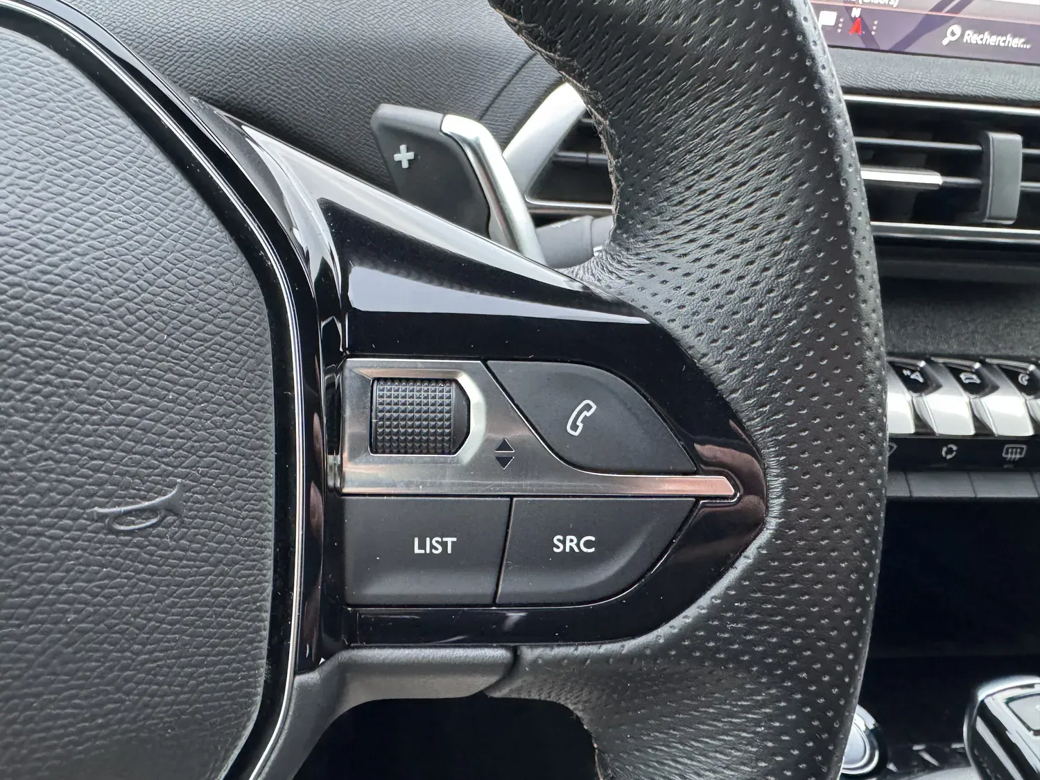 PEUGEOT 3008 1.2 130 GT LINE EAT8