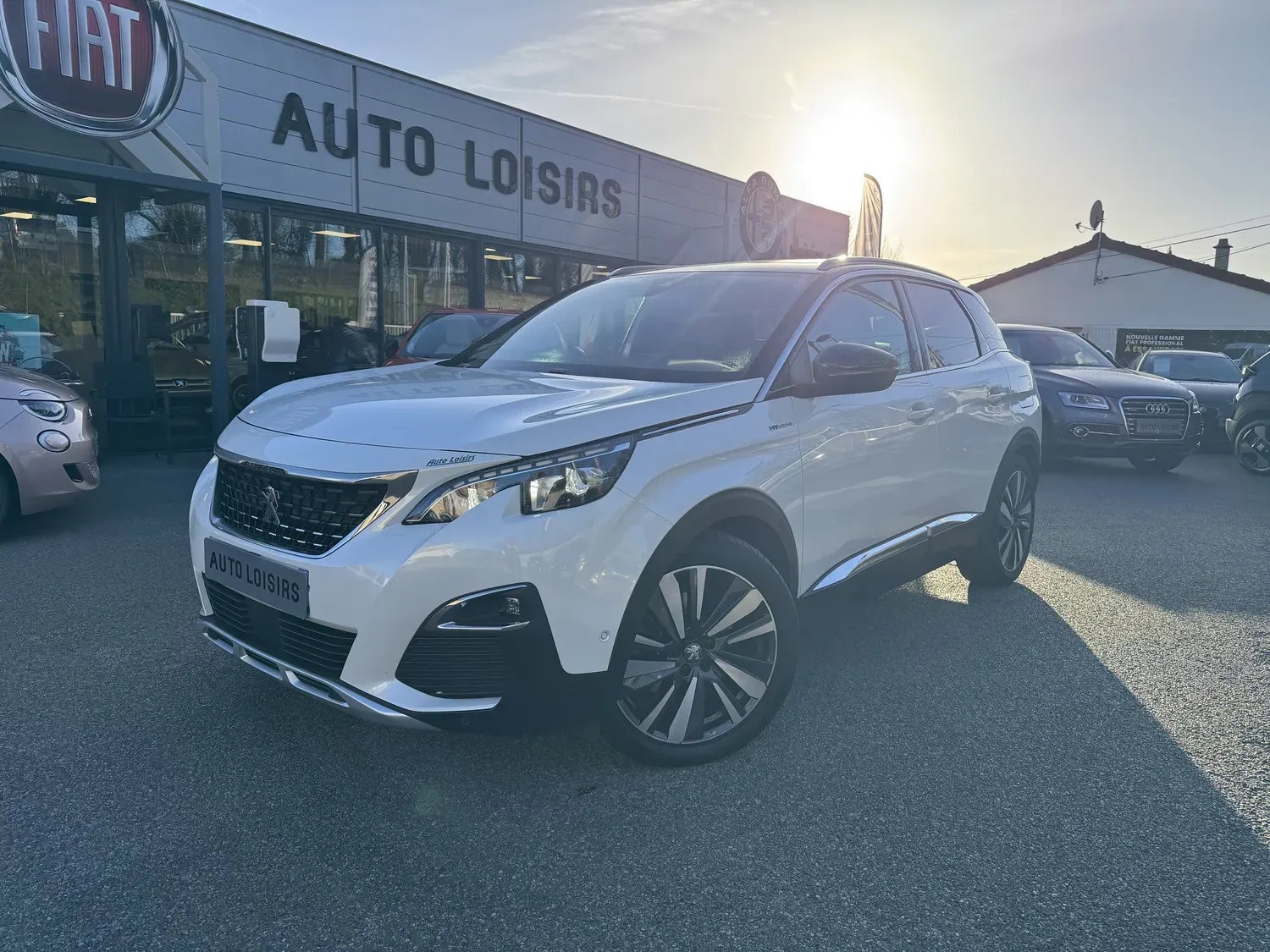 PEUGEOT 3008 1.6 HYBRID4 300 GT E-EAT8