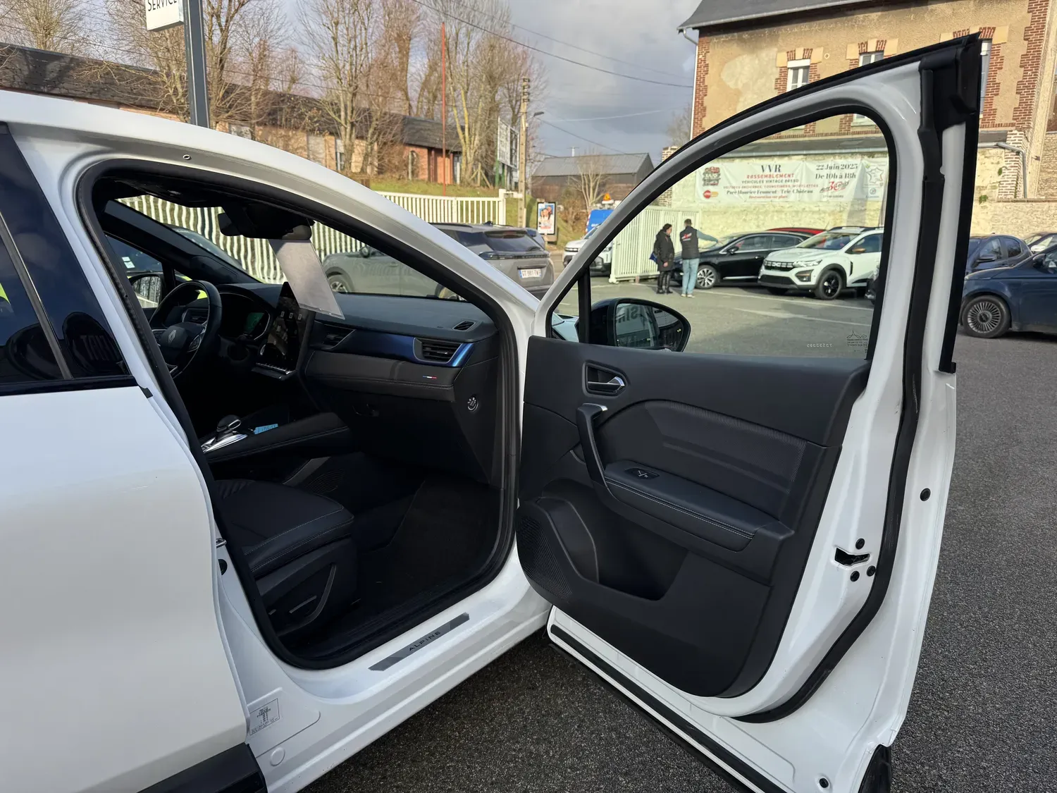 RENAULT SYMBIOZ 1.6 E-TECH FULL HYBRID 145 ESPRIT ALPINE