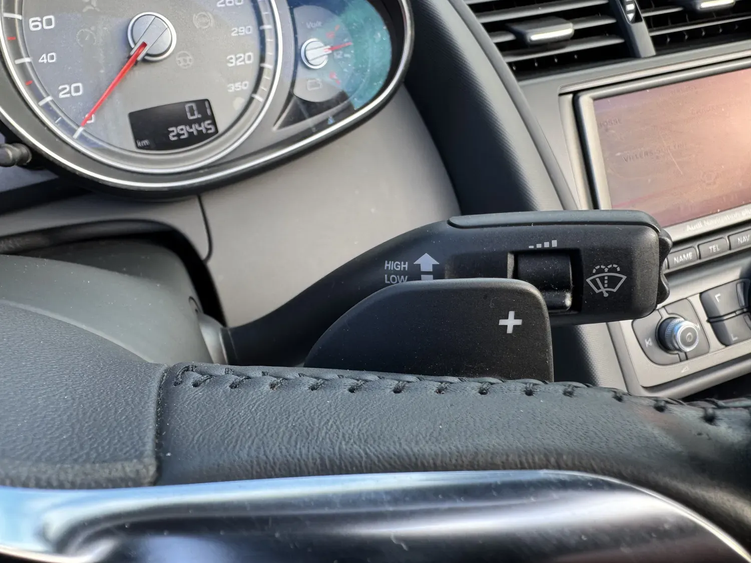 AUDI R8 SPYDER 4.2 V8 FSI 430 R TRONIC 6